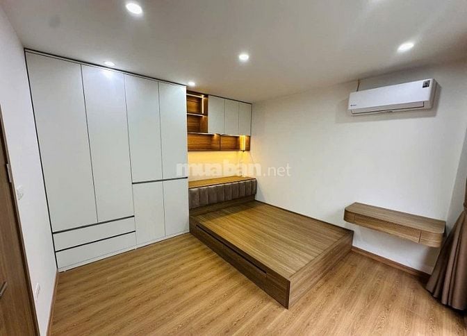 🚗 Nhà Võng Thị – oto đỗ tận cửa, ngõ thông ra Hồ Tây, 5 tầng 