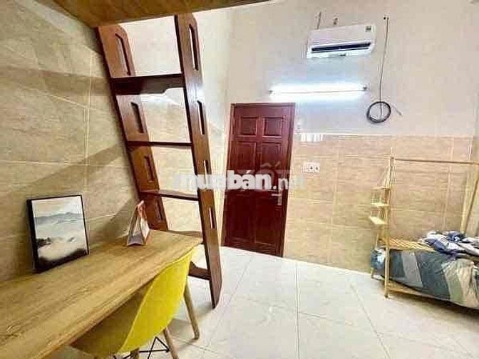 pass phòng gấp về quê ở được 4 người