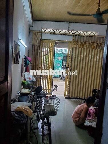 Nhà Trung Tâm Q6 , HXH hiếm , giá rẻ . Hậu Giang