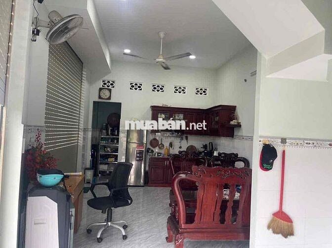 CHỦ KẸT TIỀN – BÁN GẤP NHÀ  (1 TRỆT 1 LẦU) ĐẸP, GIÁ TỐT TẠI BÌNH TÂN