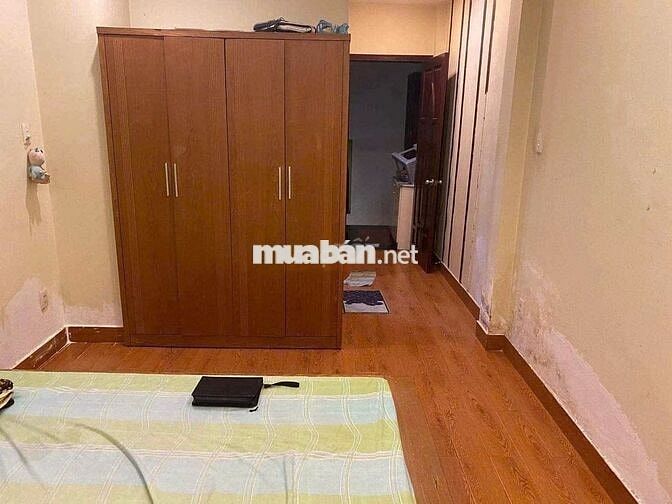 Cho thuê nhà nguyên căn  3PN Cách Mạng Tháng 8