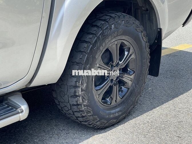 Nissan Navara EL 4x2AT 2016 Xe Gia Đình Cực Đẹp