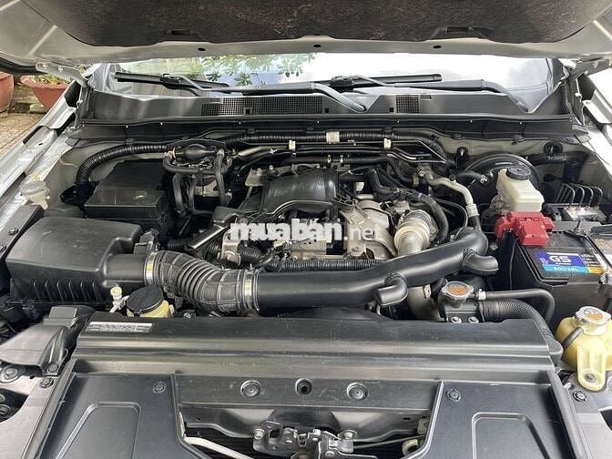 Nissan Navara EL 4x2AT 2016 Xe Gia Đình Cực Đẹp