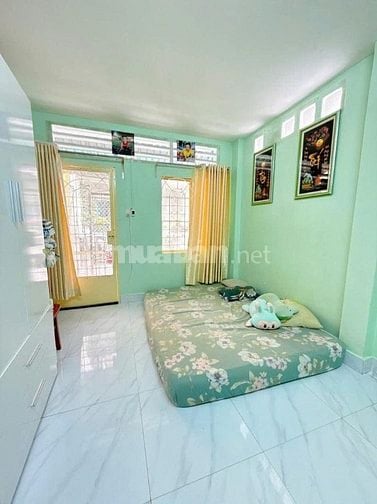 QUẬN 10 NGAY VẠN HẠNH MALL,3 TẦNG 3PN, NỞ HẬU TẶNG NỘI THẤT,HƠN 4TỶ TL