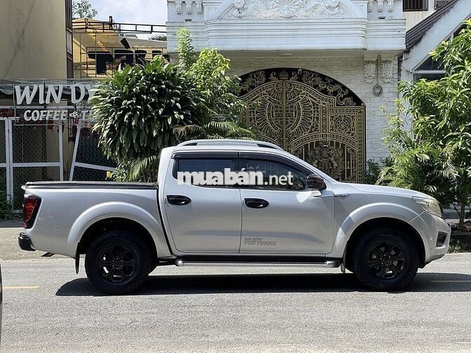 Nissan Navara EL 4x2AT 2016 Xe Gia Đình Cực Đẹp