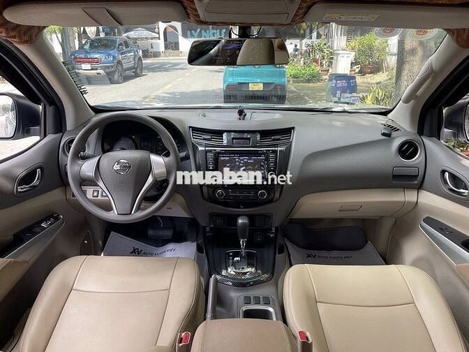 Nissan Navara EL 4x2AT 2016 Xe Gia Đình Cực Đẹp