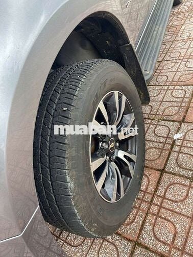 Chevrolet Colorado 2019 Bán tải Xám