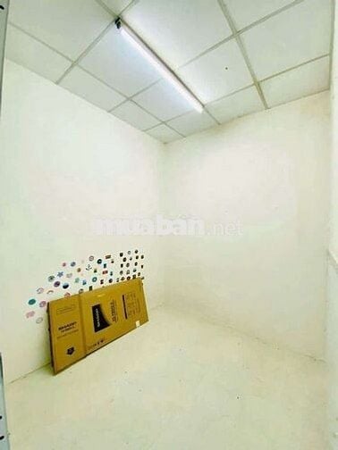 CHO THUÊ NHÀ SHOPHOUSE MẶT TIỀN CC HỒNG LOAN. 4TR.55mv. 1pn.