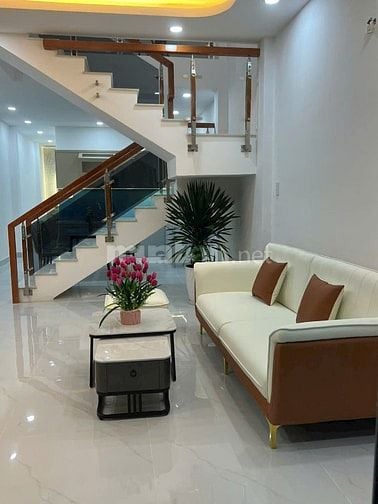 NHÀ HXH 5M KDC ĐƯỜNG TRẦN THỊ NĂM - GIÁ TỐT