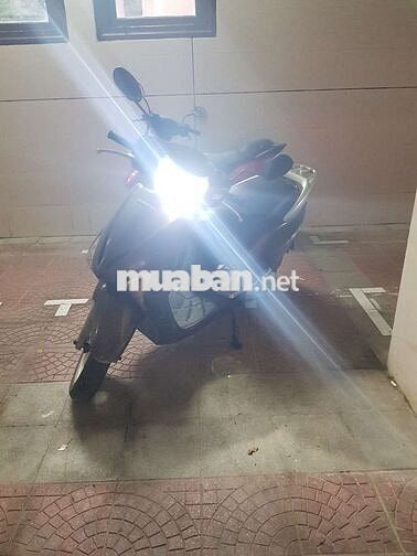 Dư xe, nhà trật cần bán Lead 2012