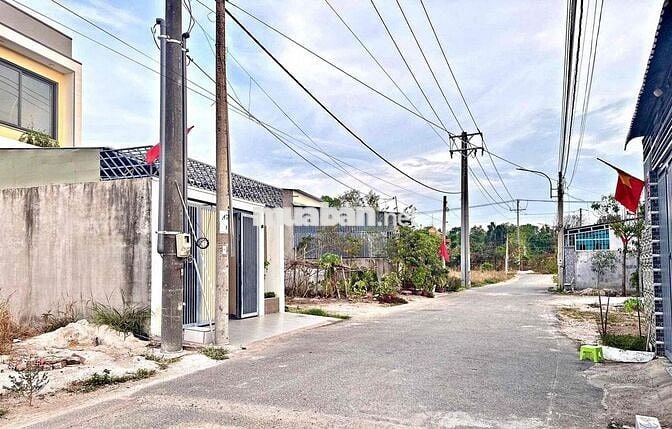 LÔ GÓC VIEW LƯNG TỰA NÚI GIÁ TỐT TẠI PHÚ MỸ