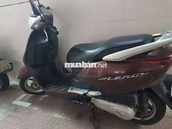 Dư xe, nhà trật cần bán Lead 2012