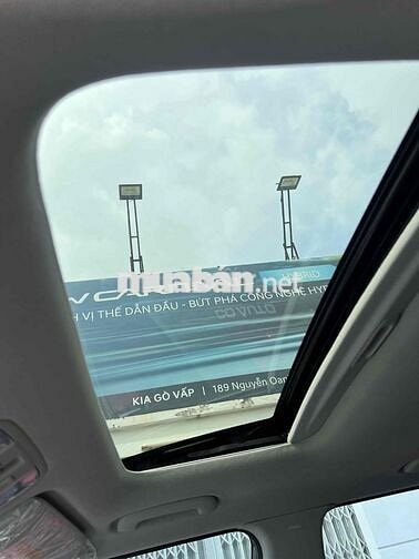 Kia Carens 1.4T Signature Xám Klg 2025 mới 100%