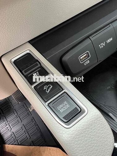 Kia Carens 1.4T Signature Xám Klg 2025 mới 100%