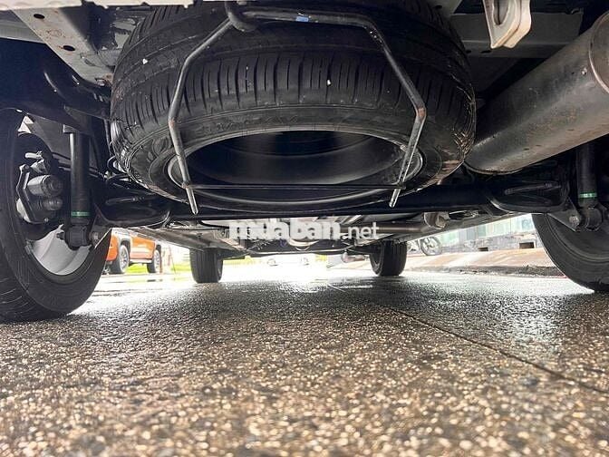 Mitsubishi Xpander Cross lướt.