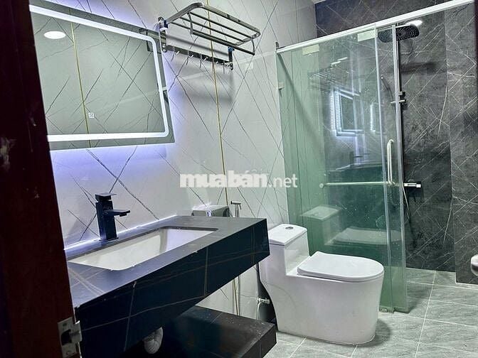 Căn Hộ Tách Bếp  Full nội thất máy giặt riêng ngay Nowzone Đh SG