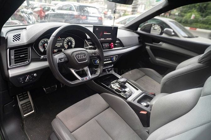 Bán xe Audi Q5, đời 2021, màu Xanh lá, nhập khẩu Đức, giá 1,679 tỷ