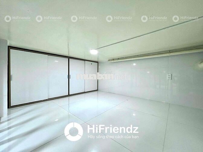 DUPLEX CỬA SỔ TRỜI FULL NỘI THẤT CAO CẤP KẾ BÊN Q5