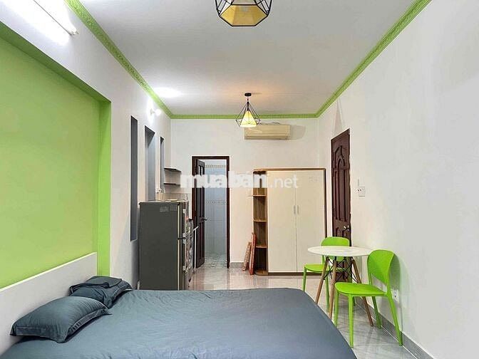 Studio Ban Công Rộng 35M2 Ngay Gần Phú Mỹ Hưng, Crescent mall Quận 7