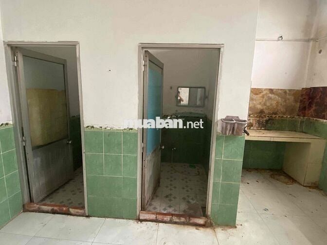 Nhà Gốc 2 mặt tiền 75 mét vuông