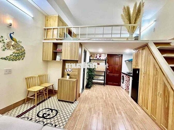 NHƯỢNG LẠI 1 CH 99%…ĐẦY ĐỦ NỘI THẤT…BAN CÔNG…NGAY TRƯỜNG CHINH