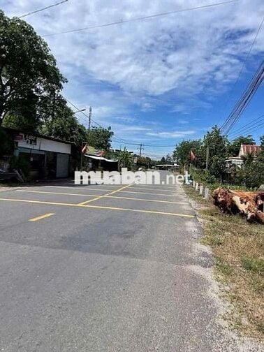 Đất mặt tiền đường huyện 32m sổ sẳn 500m2 thổ cư  giá 450tr