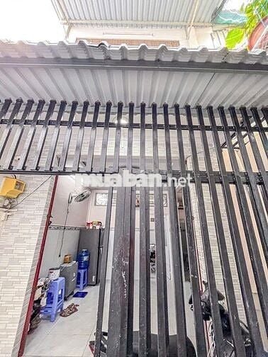 BÁN NHÀ MỚI - NẰM CÁCH ST VINCOM HÙNG VƯƠNG 50M