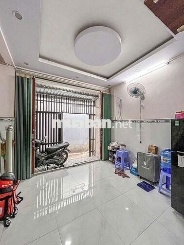 BÁN NHÀ MỚI - NẰM CÁCH ST VINCOM HÙNG VƯƠNG 50M