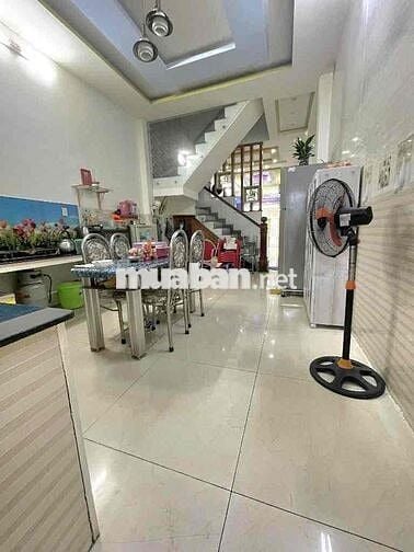 NHÀ 2 MẶT HẺM TRƯỚC SAU - HẺM 6M THÔNG HƠI XE TẢI VÀO TẬN NHÀ - MÃ LÒ