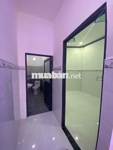 Nhà mới 425tr đường ôtô cách ngã 3 giồng 5phút cách sân bay TSN 40phút