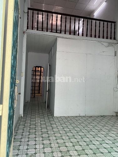 Nhà nguyên căn 18/35 Đông Bắc, Q.12(sau CVPM QuangTrung) giá 6tr