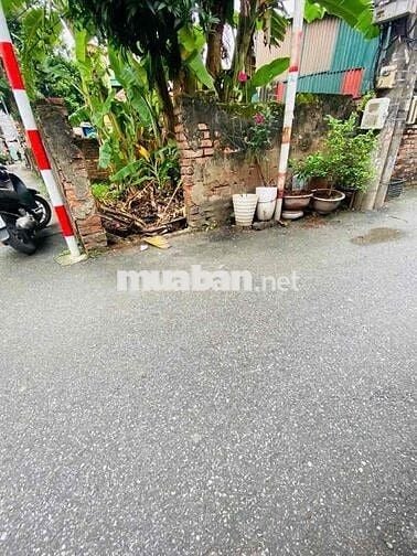 ĐẤT BÁN  LÔ GÓC - OTO VÀO NHÀ- KO QUY HOẠCH