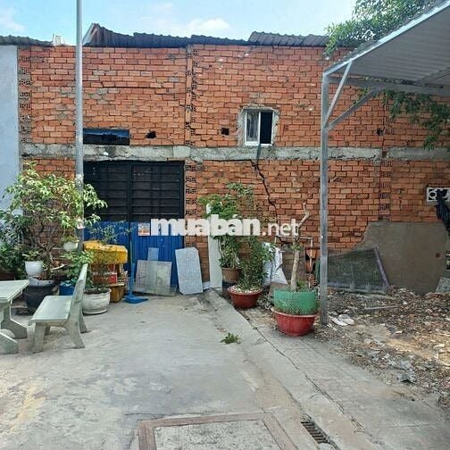 BÁN ĐẤT 2 MẶT TIỀN 650 M2 ĐƯỜNG BÌNH LONG VÀ ĐƯỜNG HẺM SỐ 4