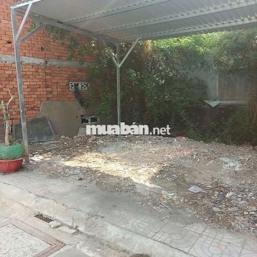 BÁN ĐẤT 2 MẶT TIỀN 650 M2 ĐƯỜNG BÌNH LONG VÀ ĐƯỜNG HẺM SỐ 4