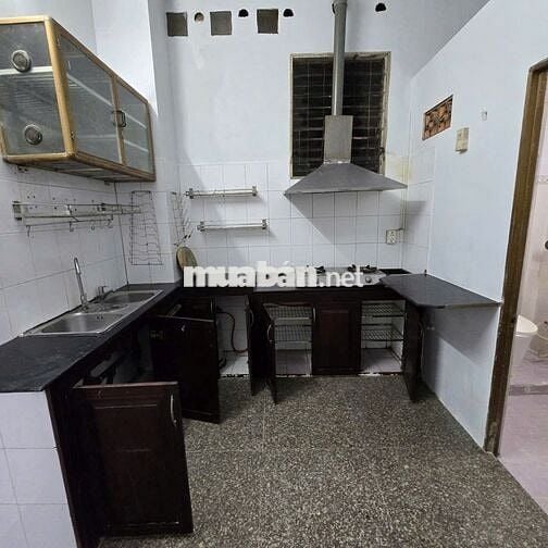 NHÀ 1\ DƯƠNG QUẢNG HÀM P5  2PN2WC  GIÁ 10TR TL