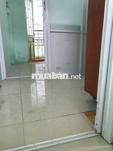 Nhà nguyên căn, 1 lầu,mới sửa sạch đẹp, 2.5m x 7m, đất:15m2,DTsd: 33m2