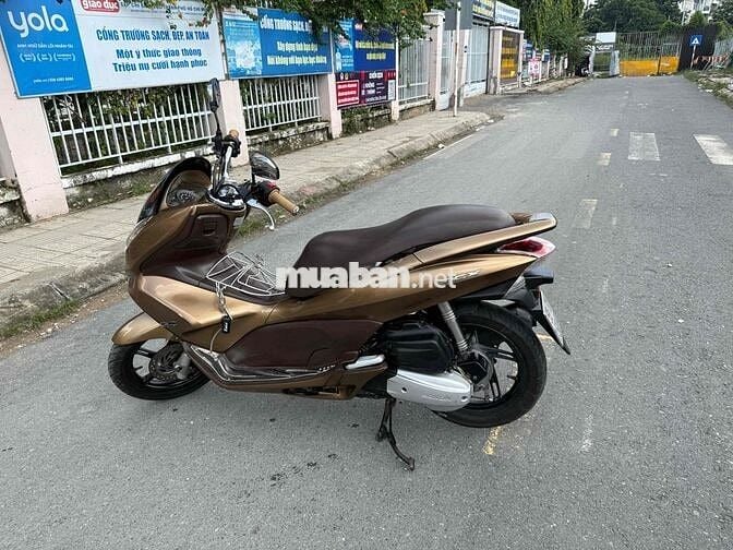 Xe Honda PCX - 2012 khoá Smartkey ngay chủ zin đẹp