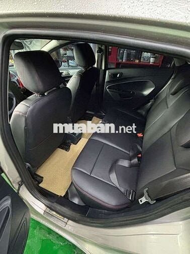 2011 1.6 AT Hatchback - 115000 km