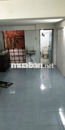 Nguyễn Ảnh Thủ Trung Chánh Hóc Môn