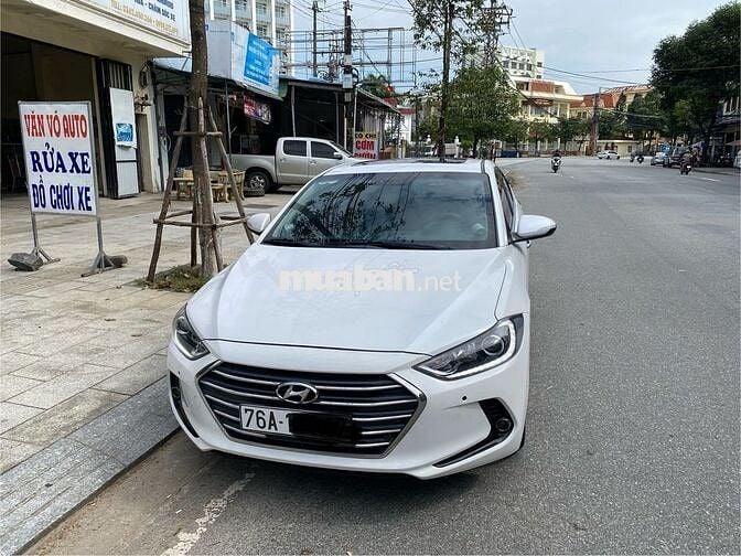 Hyundai Elantra 2018 2.0 AT - 115000 km