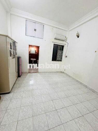 PHÒNG THUÊ ĐỐI DIỆN "VAN HANH MALL"