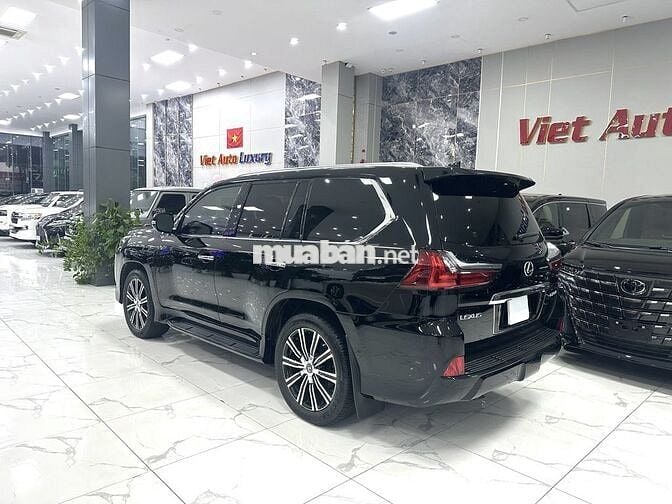 Lexus LX 570 Xuất Mỹ sản xuất 8/2018