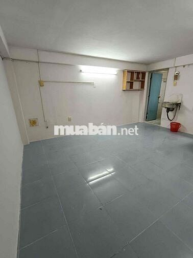 Nguyễn Ảnh Thủ Trung Chánh Hóc Môn