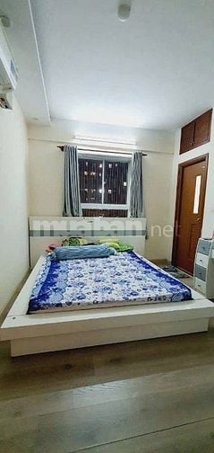 C/c Miếu Nổi, P3, Bình Thạnh: 70m2, 2pn, Tolet Nhà Mới, 11tr/th.