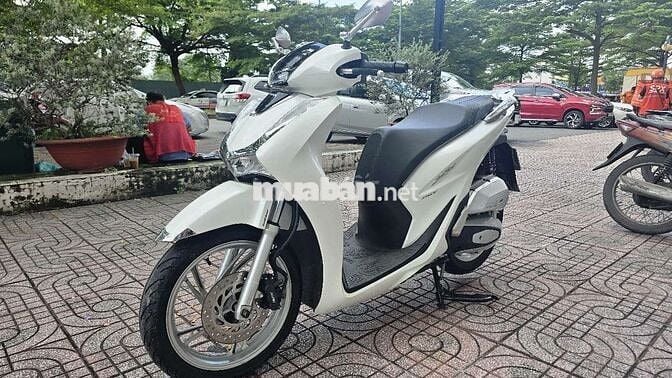 CẦN BÁN XE SH 150I CBS ĐỜI 2021 MỚI 95%