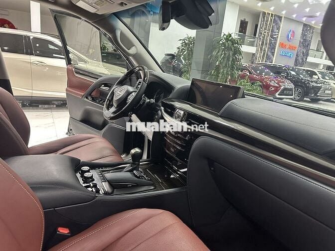 Lexus LX 570 Xuất Mỹ sản xuất 8/2018