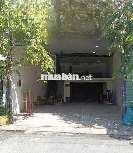 Cho thuê Mặt băng 200m2 MT đường nhựa gần Tô Ký ngã ba bầu HM