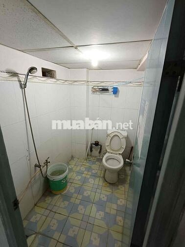 Nguyễn Ảnh Thủ Trung Chánh Hóc Môn