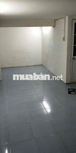 Nguyễn Ảnh Thủ Trung Chánh Hóc Môn