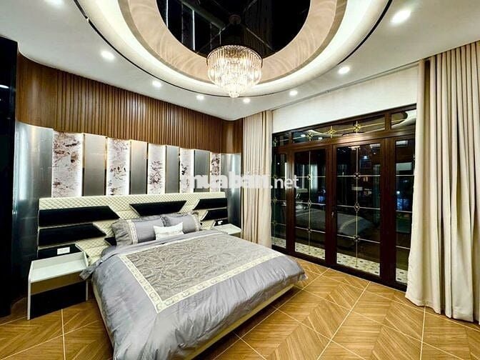 2PN Sunrise city View Đông, Full NT, bán 7.95 tỷ